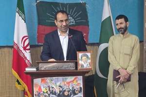 نشست بصیرت‌افزایی| بانوان پرچمداران بصیرت و مقاومت هستند